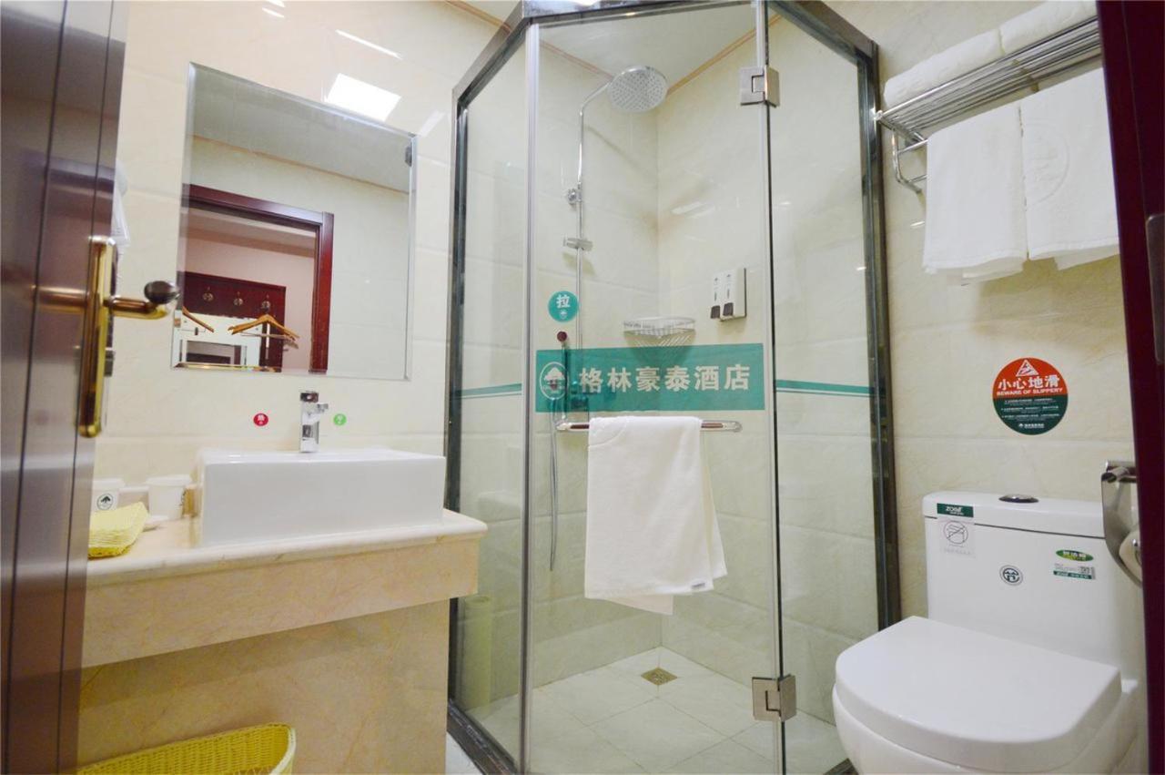 Greentree Inn Shanghai Pudong Airport Wild Animal Park Express Hotel Nanhui Εξωτερικό φωτογραφία